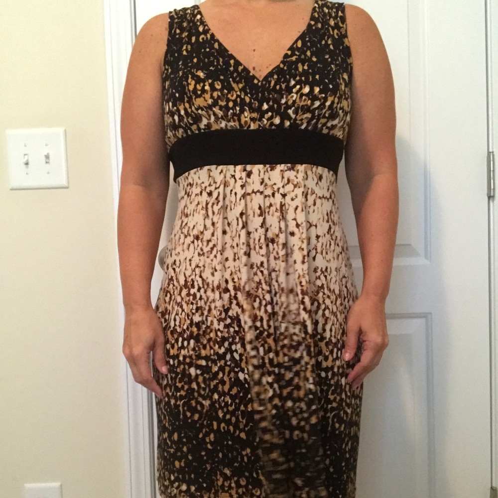 Ronni Nicole: Dress